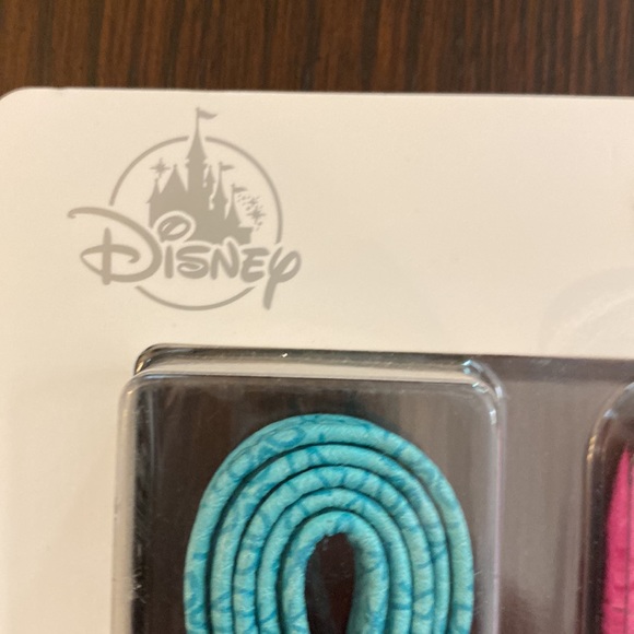 Disney IPhone X/XS phone case/strap- teacups - Picture 5 of 6